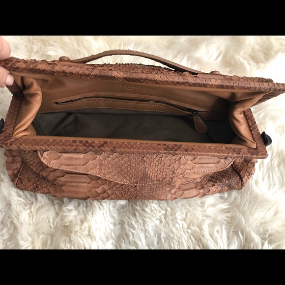 Authentic Bottega Veneta Pitone Cerato Clutch - Picture 3 of 8